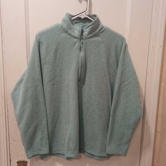 Eddie Bauer Sweaters - Eddie Bauer women's pullover long sleeves Sweater. Size Large